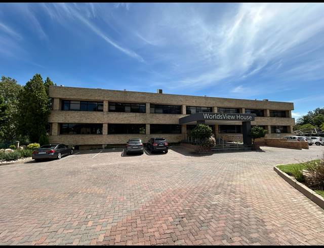1,932M² OFFICE FOR SALE IN WOODMEAD